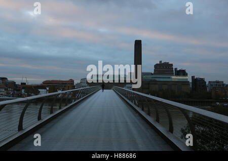 Millennium Bridge and New Tate Modern with Switch House extension London UK November 2016 Stock Photo