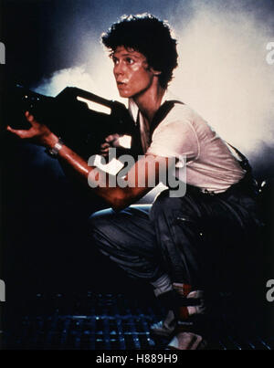 Aliens - Die Rückkehr, (ALIENS) USA 1986, Regie: James Cameron, SIGOURNEY WEAVER, Stichwort: Waffe Stock Photo
