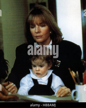 Baby Boom - Eine schöne Bescherung, (BABY BOOM) USA 1987, Regie: Charles Shyer, DIANE KEATON, MICHELLE KENNEDY, Stichwort: Berufstätige Mutter, Kind Stock Photo