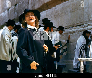 Rendezvous mit einer Leiche, (APPOINTMENT WITH DEATH) USA 1987, Regie: Michael Winner, LAUREN BACALL Stock Photo
