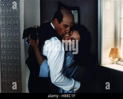 Scandal, (SCANDAL) GB 1988, Regie: Michael Caton-Jones, IAN McKELLEN, JOANNE WHALLEY-KILMER, Stichwort: Umarmung Stock Photo