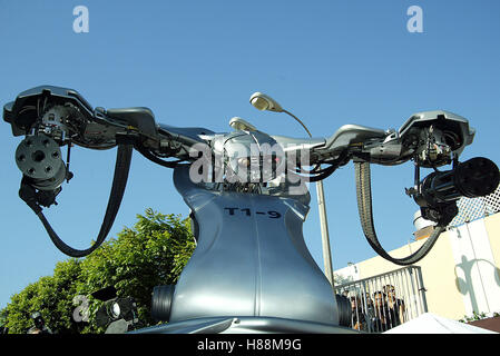 T1-9 TERMINATOR 3: RISE OF THE MACH WESTWOOD LOS ANGELES USA 30 June 2003 Stock Photo