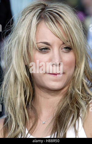 KALEY CUOCO 2003 TEEN CHOICE AWARDS UNIVERSAL AMPHITHEATRE LOS ANGELES USA 02 August 2003 Stock Photo