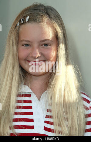 Madylin Sweetens Hollywood Memoir A Must Read For Every Fan - pa1blop