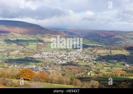 The small town of Crickhowell in the Usk Valley in autumn light, Brecon Beacons National Park Monmouthshire, South Wales, UK Stock Photo