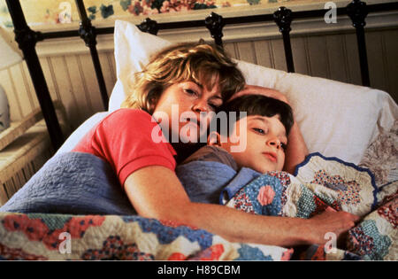 Sommerparadies, (PARADISE), USA 1991, Regie: Mary Agnes Donogue, MELANIE GRIFFITH, ELIJAH WOOD, Stichwort: Bett Stock Photo