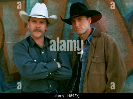 Machen wir's wie Cowboys, (THE COWBOY WAY), USA 1994, Regie: Gregg Champion, KIEFER SUTHERLAND, WOODY HARRELSON, Stichwort: Cowboyhut Stock Photo