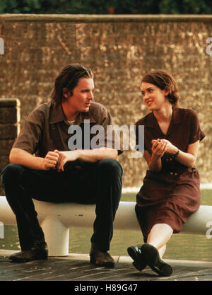 USA. Winona Ryder and Ethan Hawke in a scene from the (C)Universal ...