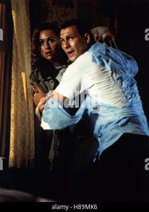 Hard Rain, (HARD RAIN) USA 1998, Regie: Mikael Salomon, MINNIE DRIVER, CHRISTIAN SLATER, Stichwort: Katastrophe, Angst Stock Photo