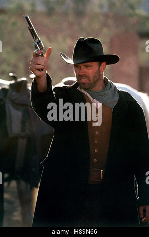 Dollar for the Dead, (DOLLAR FOR THE DEAD) USA-E 1998, Regie: Gene Quintano, HOWIE LONG, Key: Cowboy, Revolver, Waffe Stock Photo