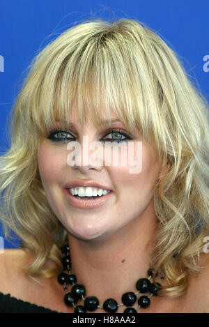 CHARLIZE THERON THE ITALIAN JOB PHOTOCALL 29TH DEAUVILLE FILM FESTIVAL FRANCE 12 September 2003 Stock Photo