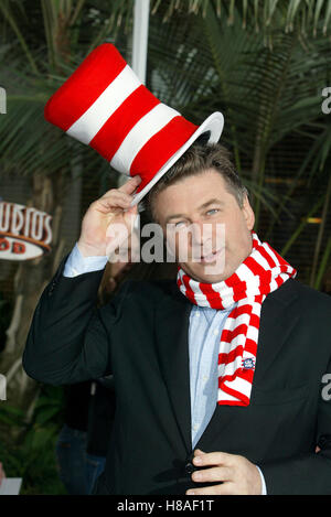 ALEC BALDWIN DR. SEUSS' THE CAT IN THE HAT CITYWALK UNIVERSAL STUDIOS LA USA 09 November 2003 Stock Photo