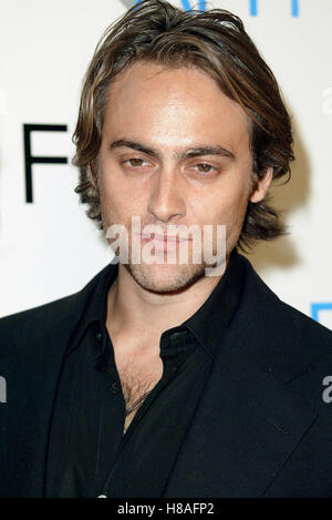 STUART TOWNSEND MONSTER WORLD PREMIERE CINERAMA DOME HOLLYWOOD LA USA 16 November 2003 Stock Photo