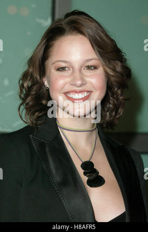 KAITLIN RILEY MONSTER WORLD PREMIERE CINERAMA DOME HOLLYWOOD LA USA 16 ...