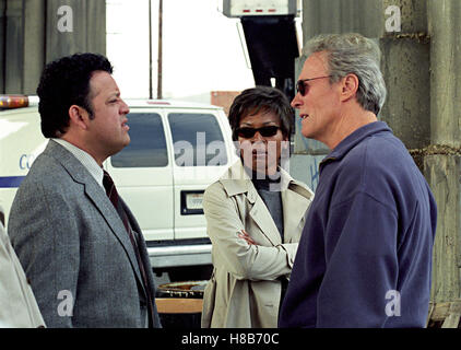 Blood Work, (BLOOD WORK) USA 2002, Regie: Clint Eastwood, PAUL RODRIGUEZ, TINA LIFFORD, CLINT EASTWOOD Stock Photo