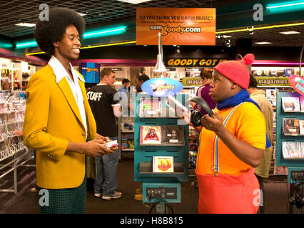 Fat Albert, (FAT ALBERT) USA 2004, Regie: Joel Zwick, AARON A. FRAZIER, JERMAINE WILLIAMS, Key: Shop, Platten-Laden, CD Stock Photo