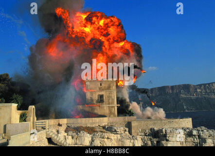 The Transporter, (THE TRANSPORTER) F-USA 2002, Regie: Louis Leterrier, Key: Explosion, Feuer, Flammen, Stock Photo