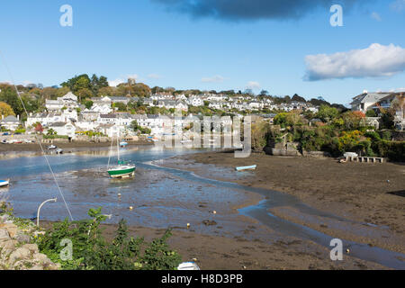 The estuary in Noss Mayo at low tide Stock Photo