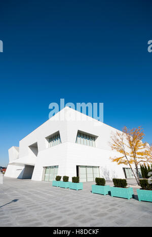 The dramatic facade of the Aga Khan Museum, a museum of Islamic art, Iranian art and Muslim culture in Toronto, Ontario Stock Photo