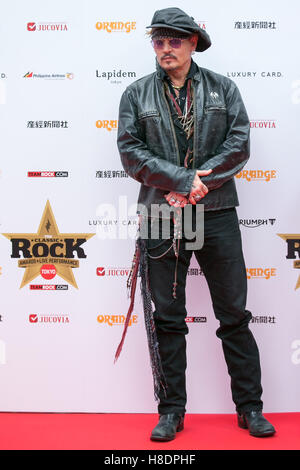 Tokyo, Japan. 11th November, 2016.  US actor/musician Johnny Depp poses for photographers on the red carpet during the Classic Rock Awards 2016 at Ryougoku Kokugikan Stadium in Tokyo, Japan on November 11, 2016. Credit:  AFLO/Alamy Live News Stock Photo