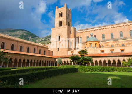 Cloister, Cathedral of Monreale, Monreale, Palermo, Sicily, Italy, Europe Stock Photo