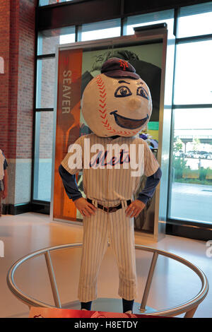 Mr Met, the New York Mets mascot at Citi Field, the home stadium of the MLB New York Mets, New York, United States. Stock Photo