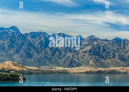 The Remarkables and Lake Wakatipu, Queenstown, New Zealand Stock Photo