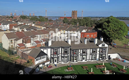 The Mersey Hotel, Widnes West Bank, Cheshire, England, UK Stock Photo