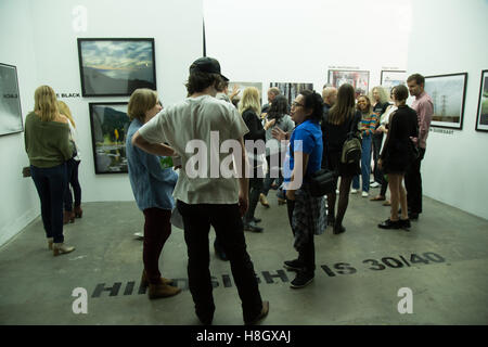 Los Angeles, California, USA. 12th Nov, 2016. Atmosphere at Hindsight is 30/40: A Group Photo Exhibition at The Salon (at Automatic Sweat) on November 12, 2016 in Los Angeles, California. Credit:  The Photo Access/Alamy Live News Stock Photo