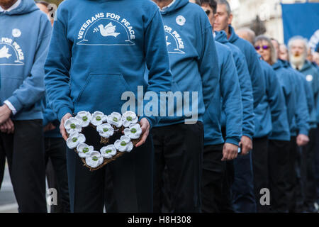 London, UK. 13th November, 2016. Ex-services personnel from Veterans For Peace accompany a wreath to the Cenotaph on Remembrance Sunday. Credit:  Mark Kerrison/Alamy Live News Stock Photo