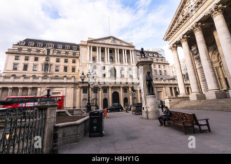 Front view of the Bank of England, Uk's Central Bank, with the Royal Exchange to the left Stock Photo