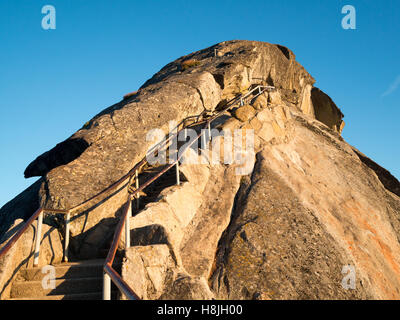 Staircase up Moro Rock, Sequoia National Park, California USA Stock ...