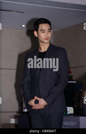 Seoul, Korea. 14th Nov, 2016. Kim Soo Hyun attends CUCKOO promotion conference in Seoul, Korea on 14th November, 2016.(China and Korea Rights Out) © TopPhoto/Alamy Live News Stock Photo