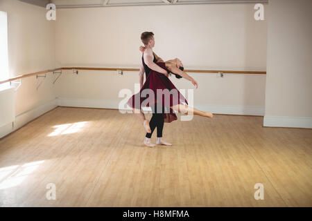 Ballet partners practicing ballet dance Stock Photo