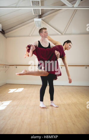 Ballet partners practicing ballet dance Stock Photo