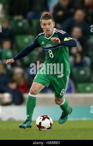 Northern Ireland's Steven Davis in action during the International Friendly at Windsor Park, Belfast. PRESS ASSOCIATION Photo. Picture date: Tuesday November 15, 2016. See PA story SOCCER N Ireland. Photo credit should read: Niall Carson/PA Wire. RESTRICTIONS: Editorial use only, No commercial use without prior permission Stock Photo