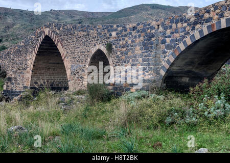 Ponte dei Saraceni, Adrano, Sicily, Italy Stock Photo