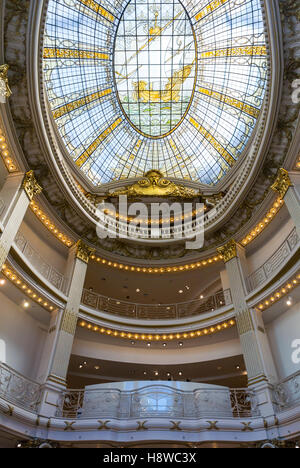 Interiors of the Neiman Marcus First Manhattan Store at the Shops at Hudson  Yards Shopping Mall Editorial Stock Image - Image of department, covid:  181986539