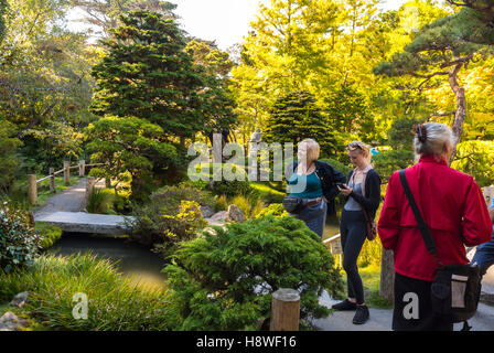 San Francisco, CA, USA, Women Tourists Visiting, Golden Gate Park, Japanese Tea Garden Stock Photo