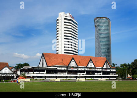 Royal Selangor club in Merdeka square. It was built in 1884. Kuala Lumpur, Malaysia Stock Photo