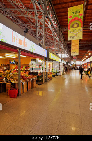 Uruguay, Montevideo, Interior view of the Mercado Agricola. Stock Photo