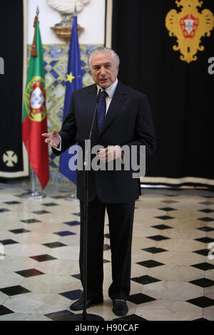 Lisbon, Portugal. 10th Jan, 2017. Brazilian President Michel Temer addresses the press after an audience with Portugal's President Marcelo Rebelo de Sousa at the Belem Palace in Lisbon, Portugal on January 10, 2017. Photo: Pedro Fiuza © Pedro Fiuza/ZUMA Wire/Alamy Live News Stock Photo