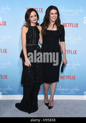 Westwood, California, USA. 18th Nov, 2016. Alexis Bledel and Lauren Graham arrives for the premiere of Netflix's 'Gilmore Girls: A Year In The Life' Premiere at the Bruin theater. © Lisa O'Connor/ZUMA Wire/Alamy Live News Stock Photo