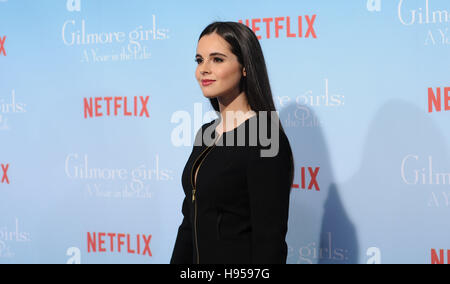 Westwood, CA, USA. 18th Nov, 2016. 18 November 2016 - Westwood, California. Vanessa Marano. Premiere Of Netflix's ''Gilmore Girls: A Year In The Life'' held at the Regency Bruin Theatre. Photo Credit: Birdie Thompson/AdMedia © Birdie Thompson/AdMedia/ZUMA Wire/Alamy Live News Stock Photo