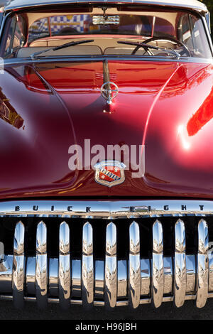 1950 american car nineteen fifties tail fin chrome Stock Photo - Alamy