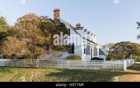 Autumn view of Dudley Digges House in the Colonial National Historic Park. Main St, Yorktown, Virginia, USA Stock Photo