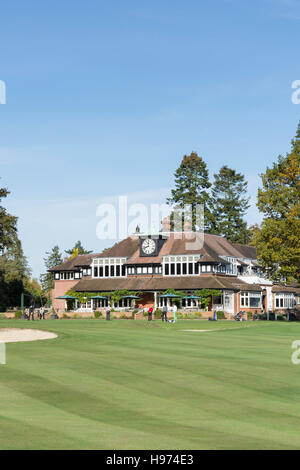 Clubhouse and 18th Green, Sunningdale Golf Course, Sunningdale, Berkshire, England, United Kingdom