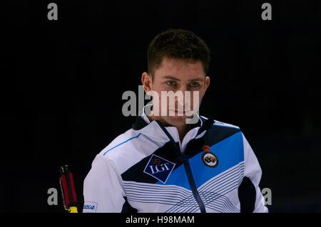 Braehead Arena, Renfrewshire, Scotland, 19 November 2016. Glen Muirhead of Scotland playing in the  Le Gruyère AOP European Curling Championships 2016 Credit:  Colin Edwards / Alamy Live News Stock Photo