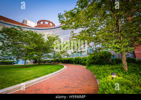 Walkway and the John Joseph Moakley United States Courthouse, in Boston, Massachusetts. Stock Photo