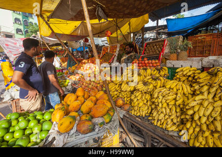 Fresh fruit stall in a street market, Jaipur, India Stock Photo